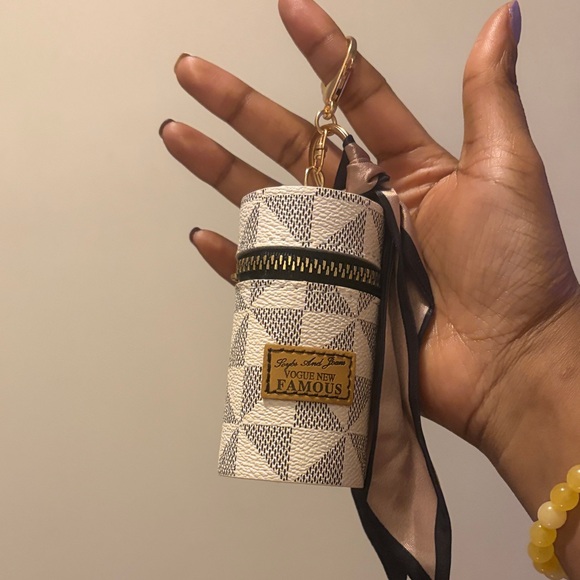 None Accessories - Geometric Patterned Keychain lipstick Holder